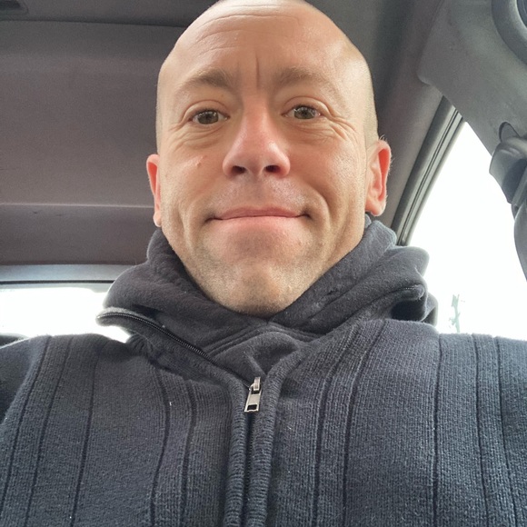 Meet your Posher, Justin - Picture 1 of 1